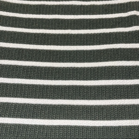 Old Navy High/Low Knit Round Neck Dark Green & Ivory Striped Pullover Sweater XL - Picture 2 of 5